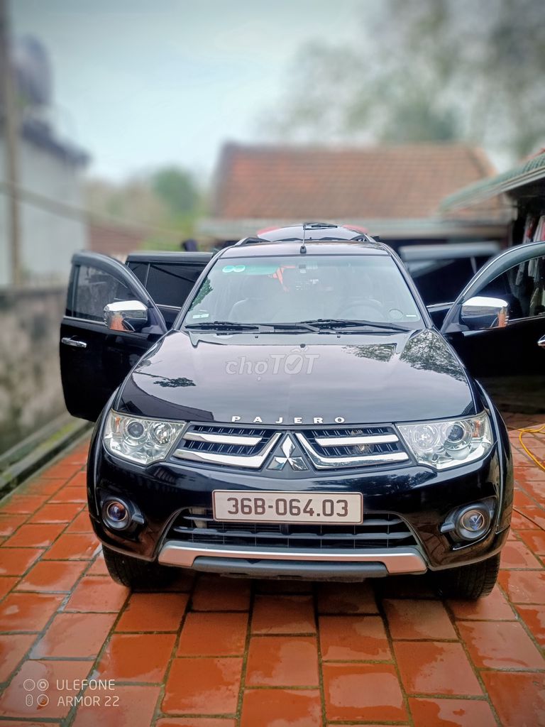 Mitsubishi Pajero Sport 2016 - ảnh 2