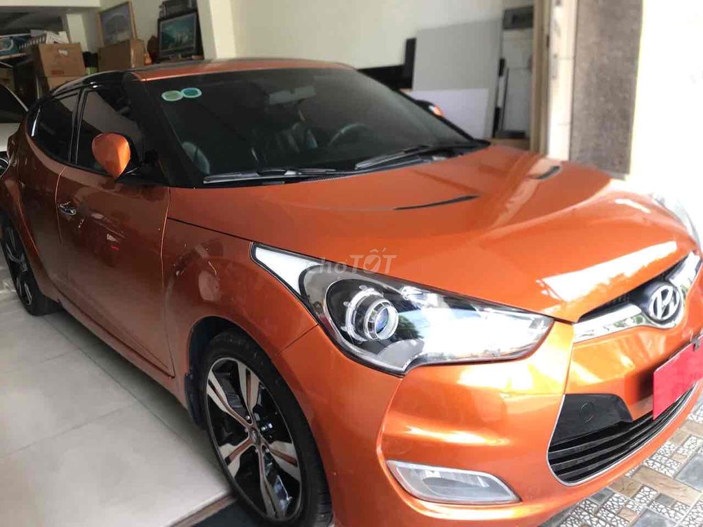 Hyundai Veloster - ảnh 1
