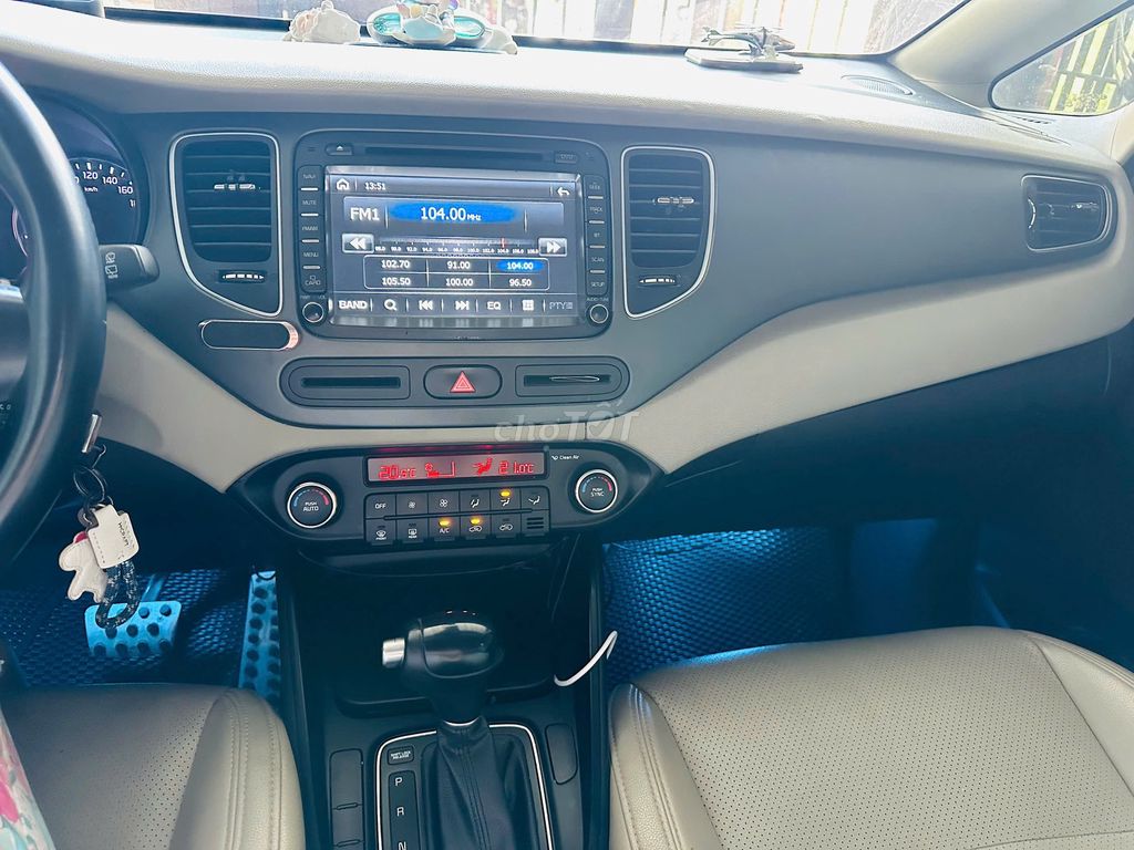 Kia Rondo 2017 - ảnh 3