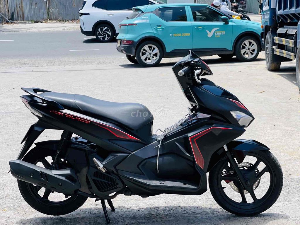 Honda Air Blade 2018 - ảnh 2