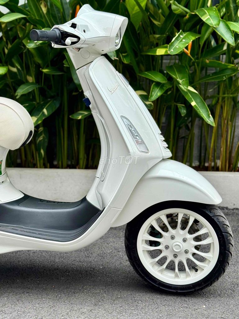 Piaggio Vespa 2024 - ảnh 4