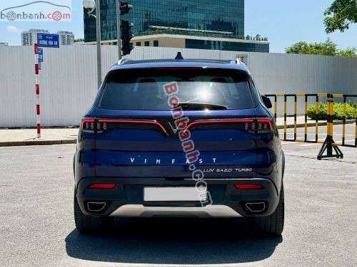 VinFast Lux SA 2.0 Premium 2.0 AT 2021 - ảnh 5