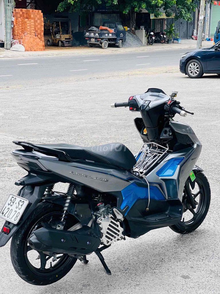 Honda Air Blade 2020 - ảnh 2