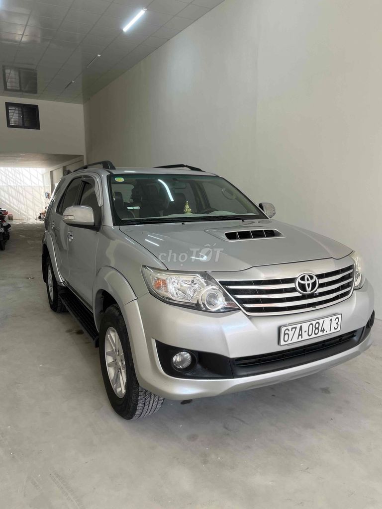Toyota Fortuner 2014 - ảnh 2
