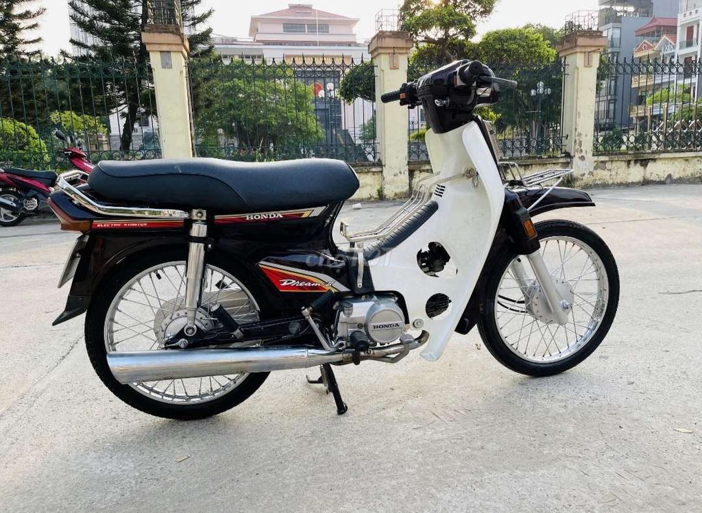 Honda 2011 - ảnh 3