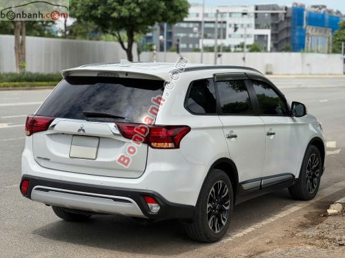 Mitsubishi Outlander 2.0 CVT 2020 - ảnh 4