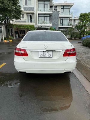 Mercedes Benz 2012 - ảnh 1