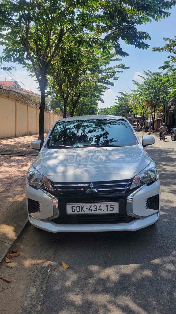 Mitsubishi Attrage 2024 - ảnh 1