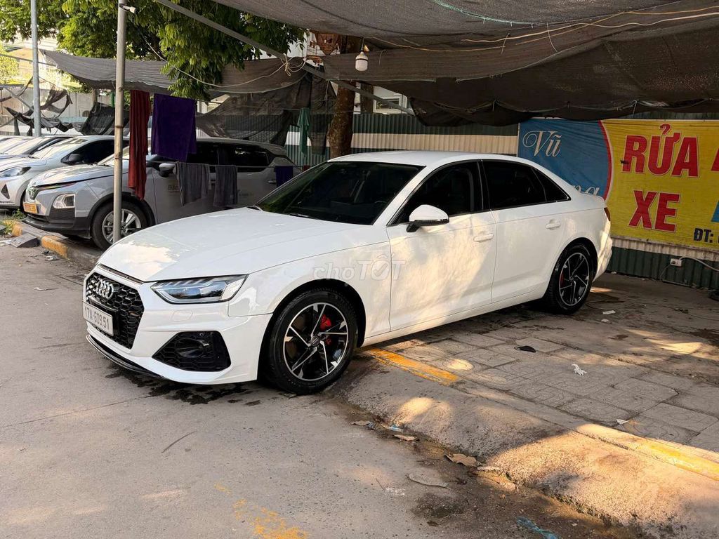 Audi A4 2016 - ảnh 1