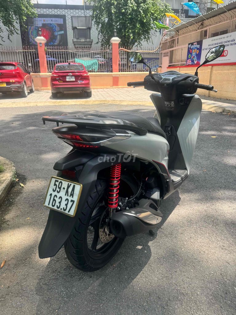 Honda SH 2024 - ảnh 4