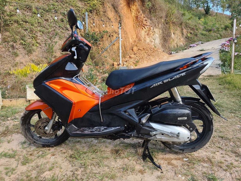 Honda Air Blade 2013 - ảnh 2