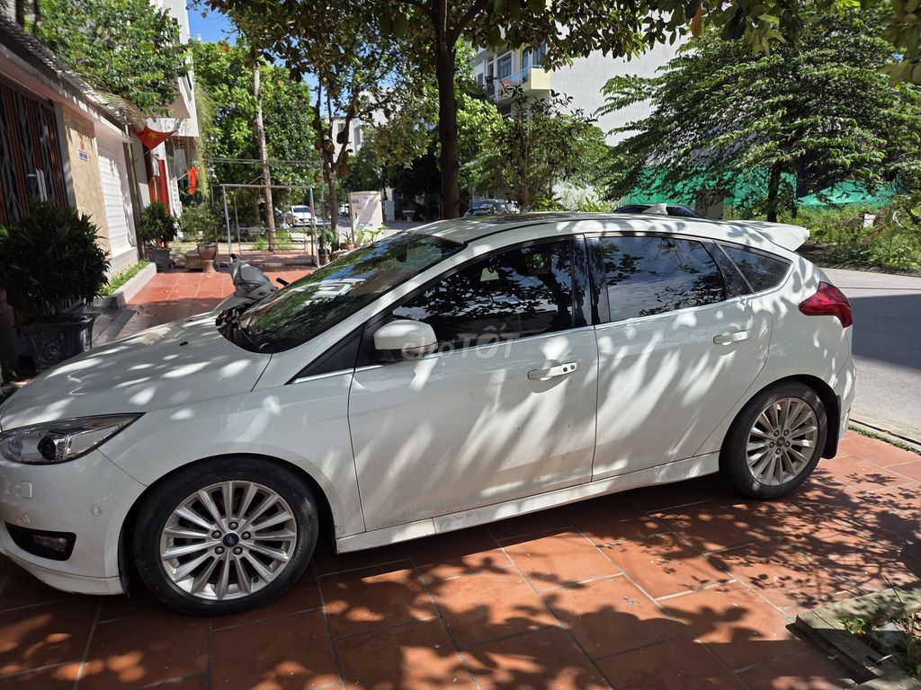 Ford Focus 2019 - ảnh 3