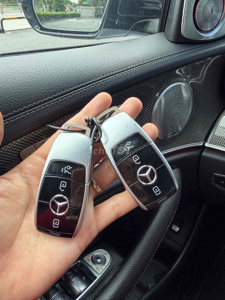 Mercedes-Benz 2016 - ảnh 3
