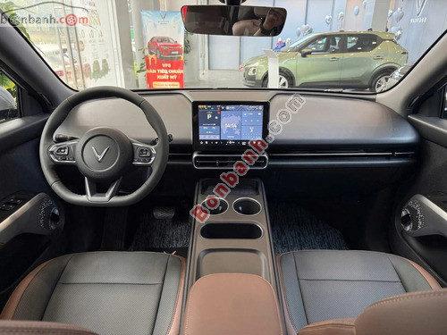 VinFast VF MPV 7 AT 2026 - ảnh 4