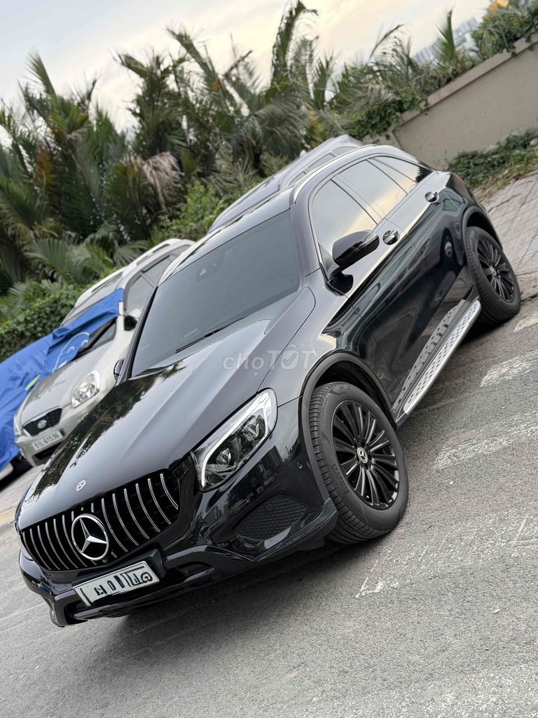 Mercedes-Benz 2019 - ảnh 1