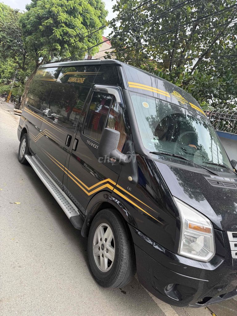 Ford Transit Limousine 2019 - ảnh 4