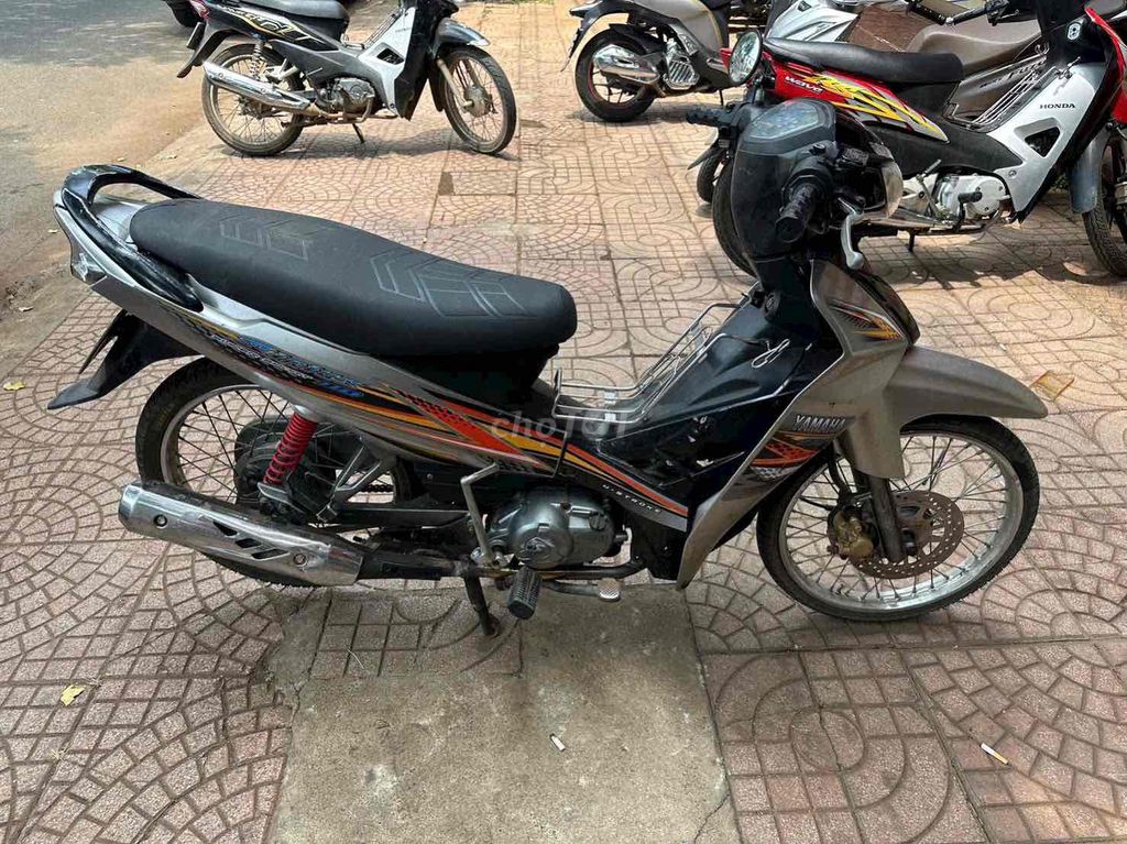 Yamaha Sirius 2010 - ảnh 2