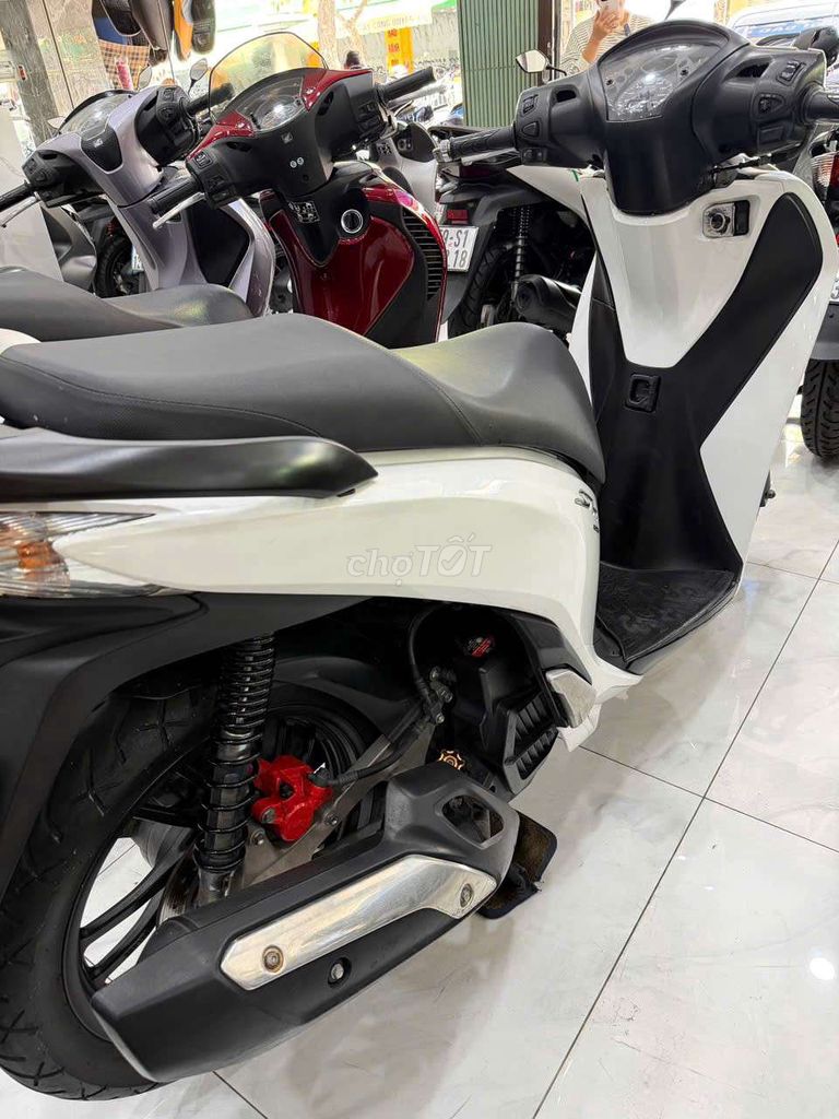 Honda SH 2014 - ảnh 2