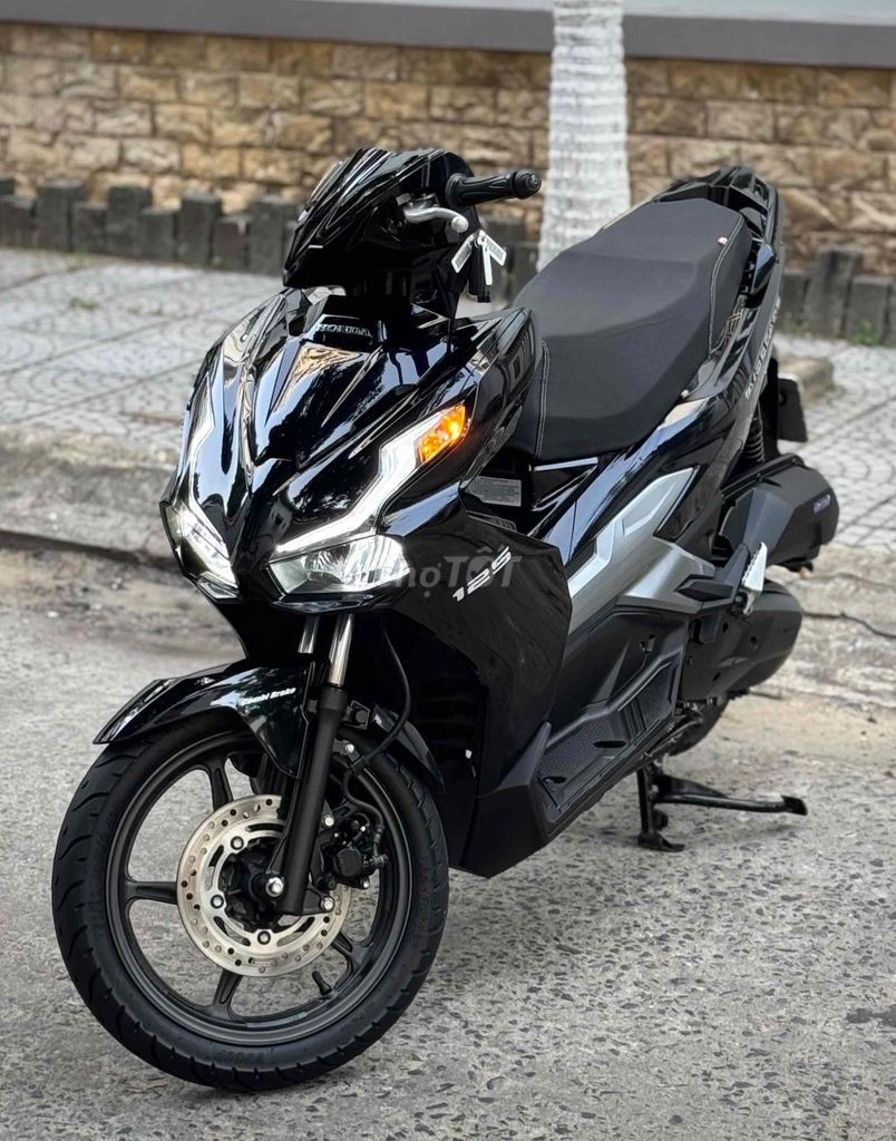 Honda AirBlade 2024 - ảnh 1