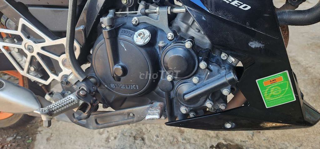 Suzuki Raider - ảnh 4