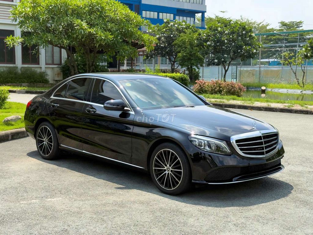 Mercedes-Benz 2020 - ảnh 3