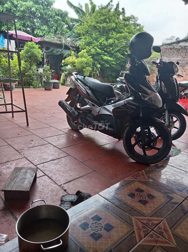 Honda Air Blade 2010 - ảnh 1