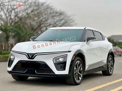 VinFast VF7 Plus AWD 2026 - ảnh 1