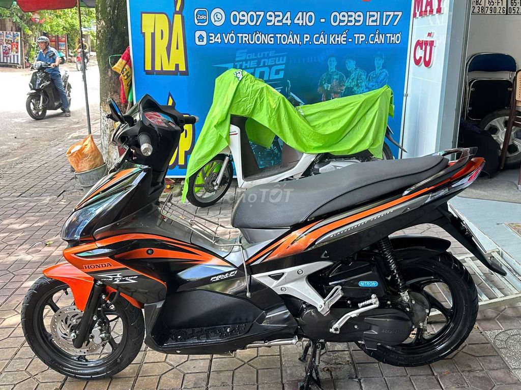 ab 2010 - ảnh 1