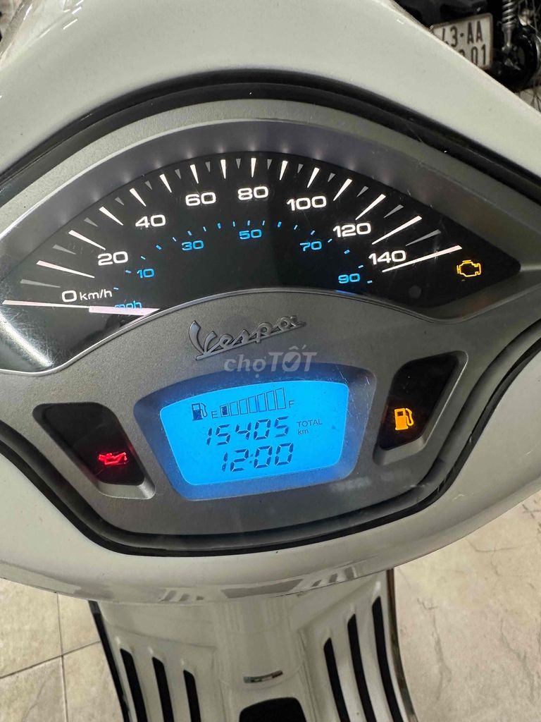 Piaggio Vespa 2017 - ảnh 3