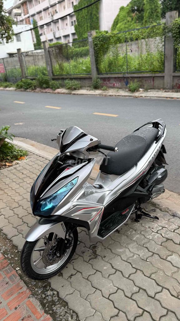 Honda Air Blade 2015 - ảnh 1