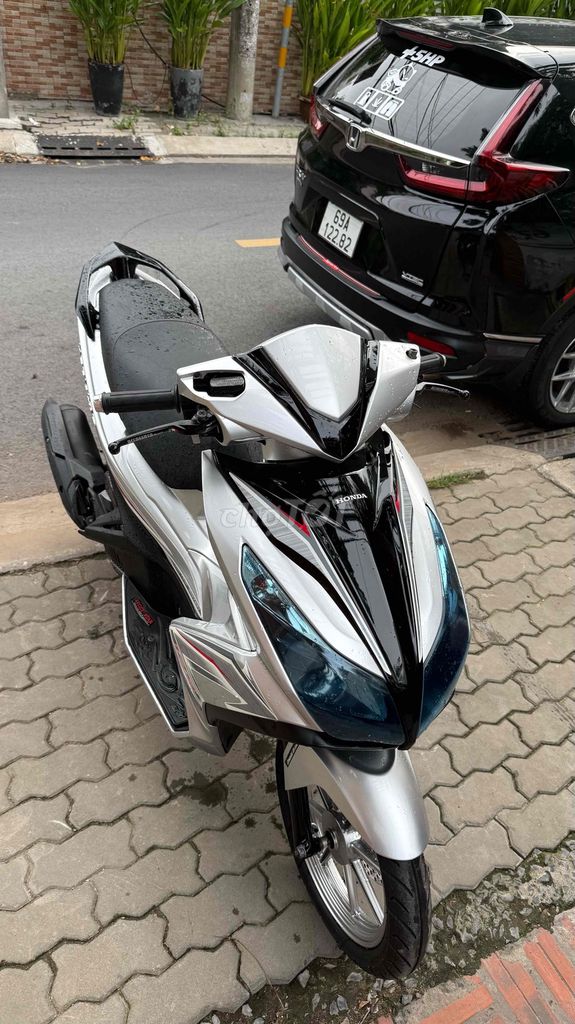 Honda Air Blade 2015 - ảnh 5