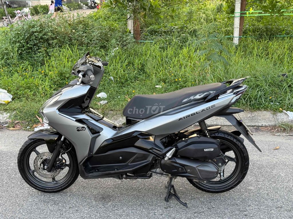 AB 2022 - ảnh 4