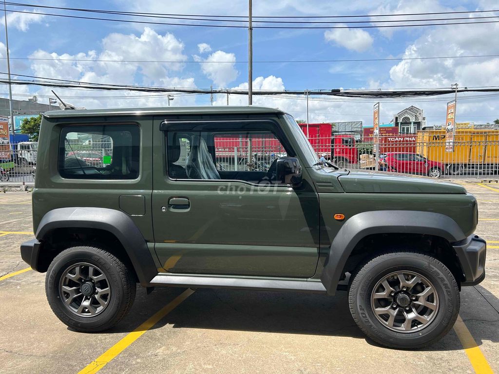 Suzuki Jimny 2024 - ảnh 2