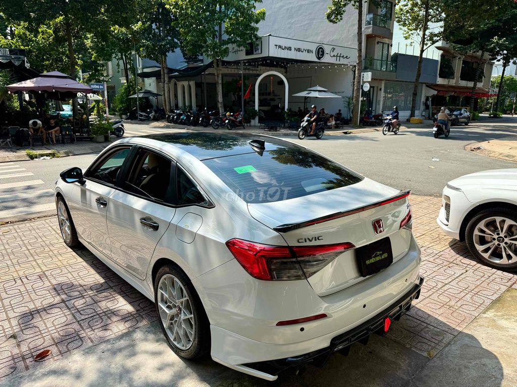 Honda Civic 2022 - ảnh 4