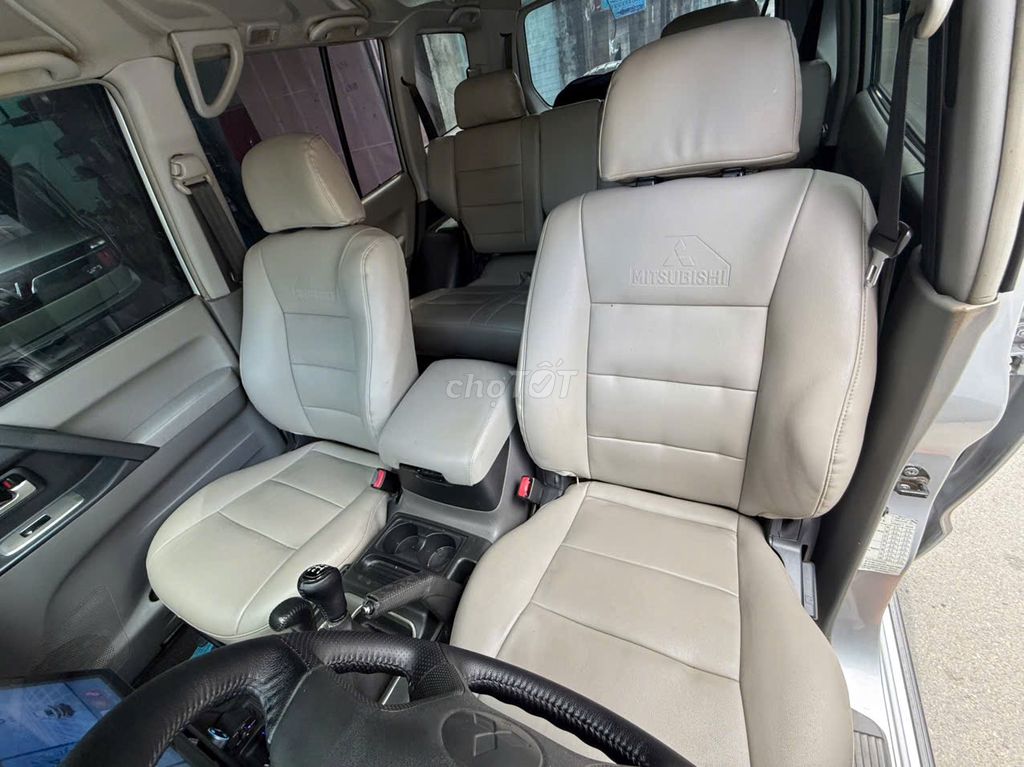 Mitsubishi 2004 - ảnh 5