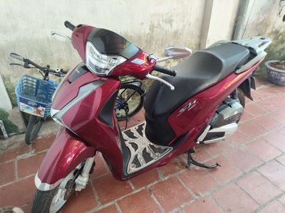 Honda SH 2018 - ảnh 1