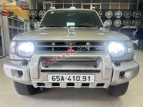 Mitsubishi Pajero 2003 - ảnh 1