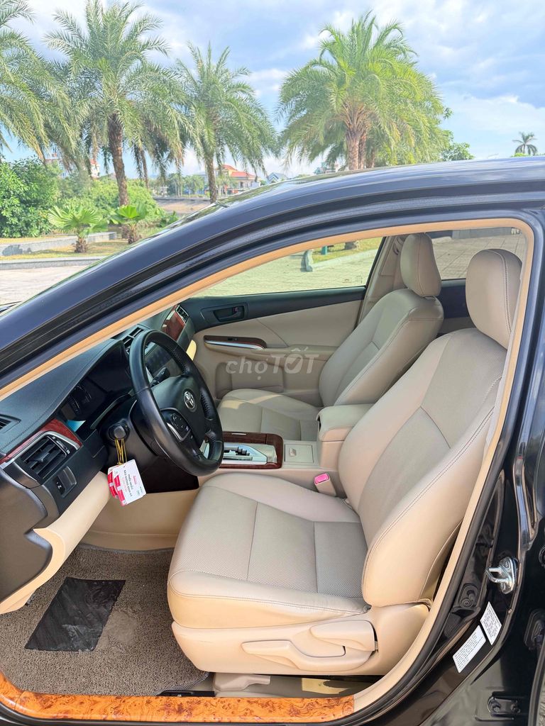 Toyota Camry 2.0E 2012 - ảnh 4