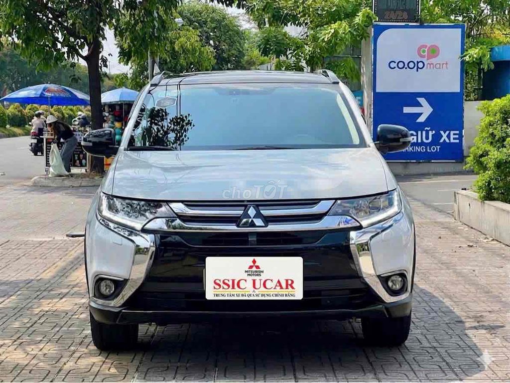 Mitsubishi Outlander 2019 - ảnh 2