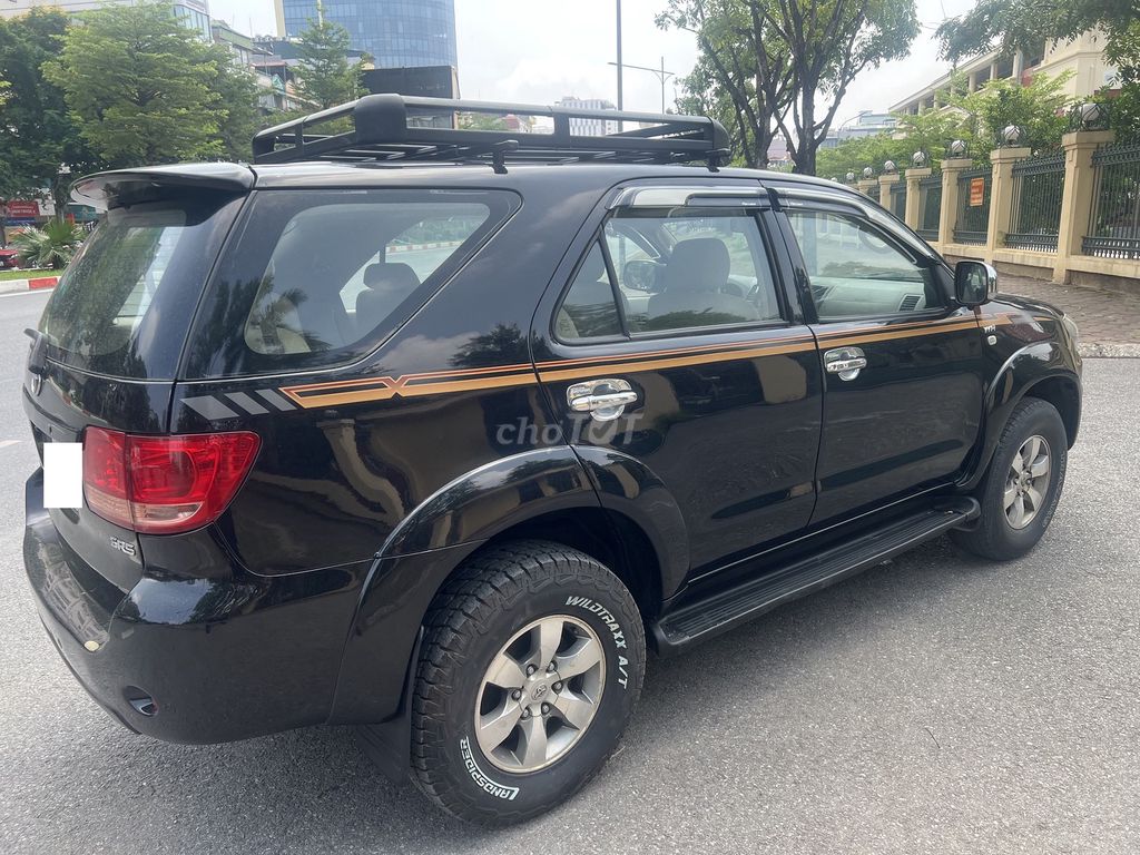 Toyota Fortuner 2008 - ảnh 4
