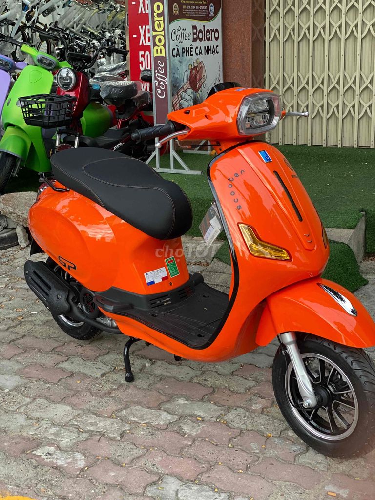 Vespa 2025 - ảnh 2