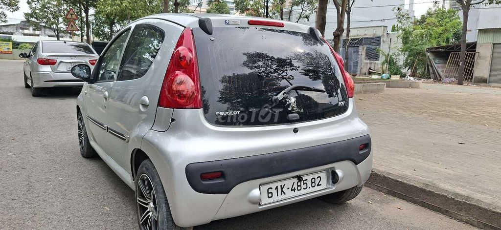 Peugeot 2010 - ảnh 3
