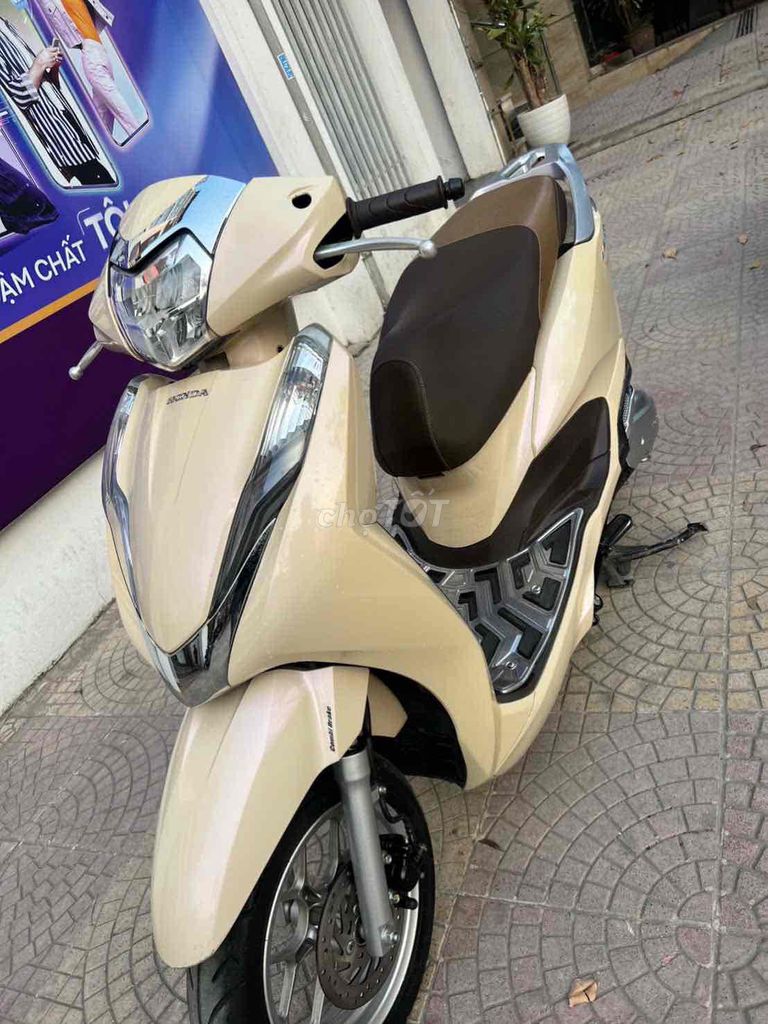 Honda Vision 2022 - ảnh 1