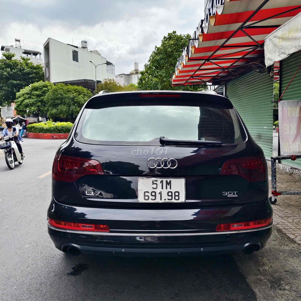 Audi Q7 - ảnh 5