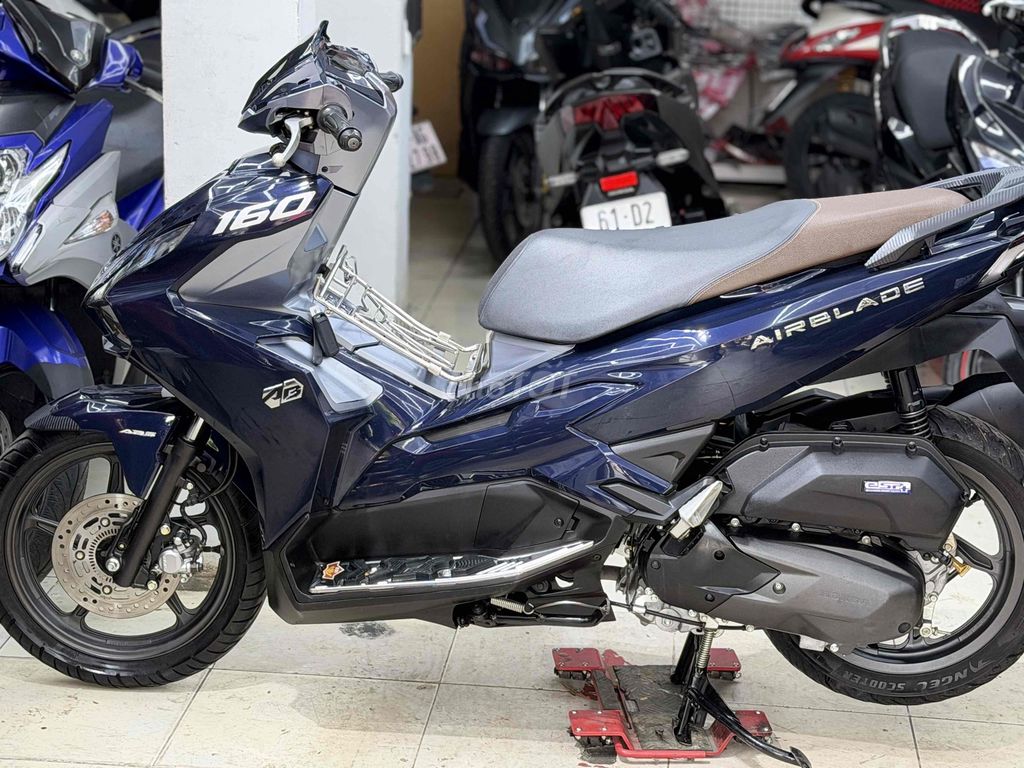 Honda Air Blade 2022 - ảnh 5
