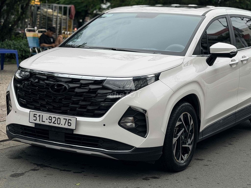 Hyundai Custin 2025 - ảnh 2