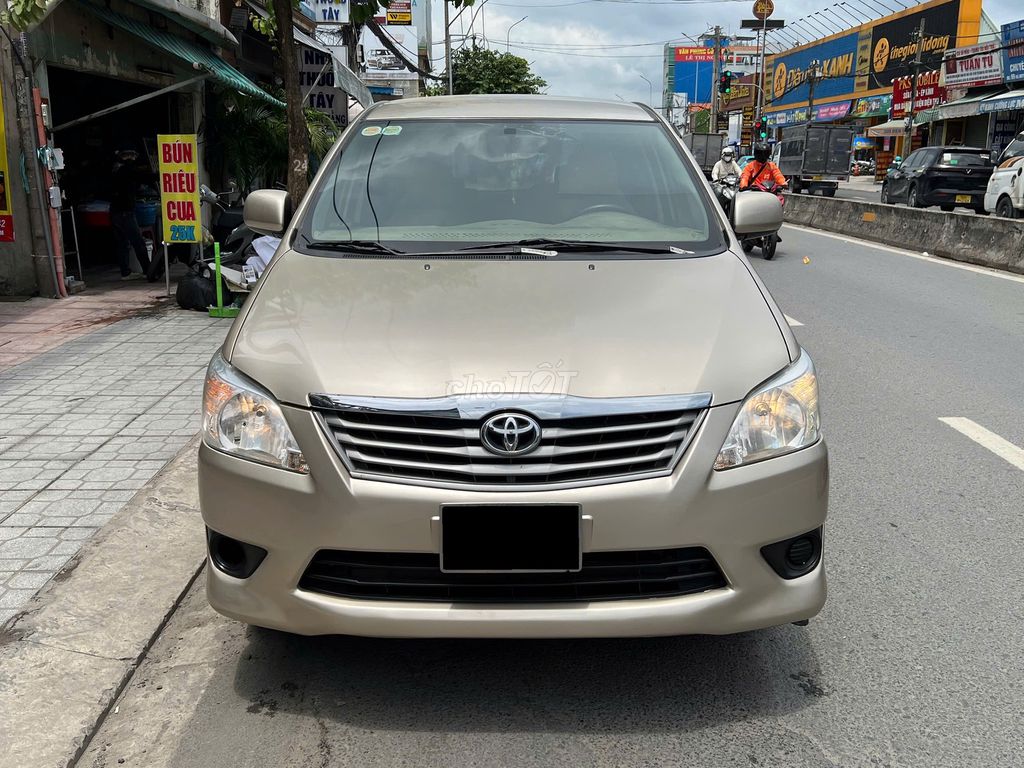 Toyota Innova 2014 - ảnh 1