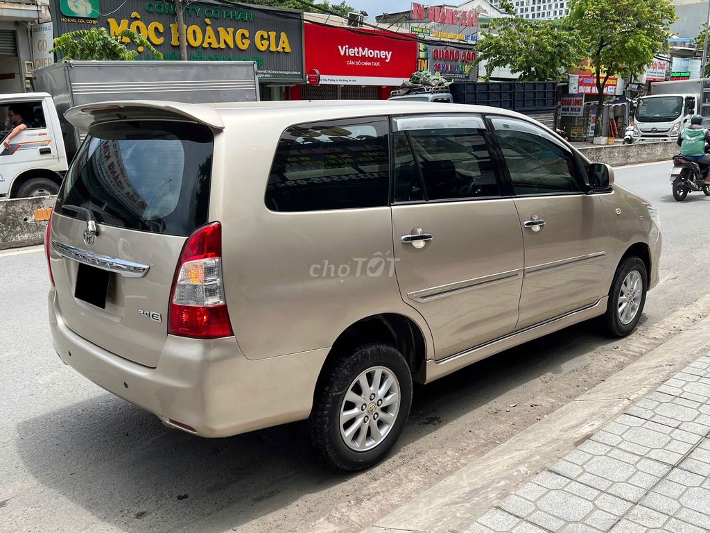 Toyota Innova 2014 - ảnh 3