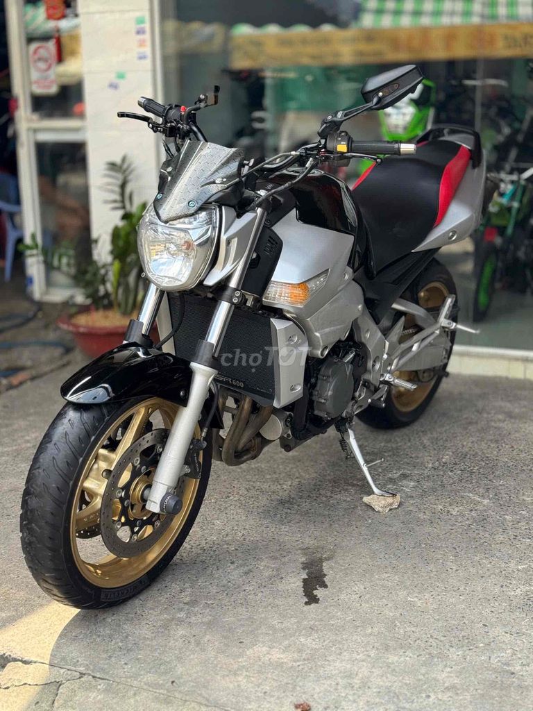 Suzuki GSR 2008 - ảnh 4