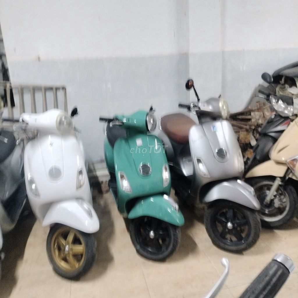 Vespa 2012 - ảnh 2